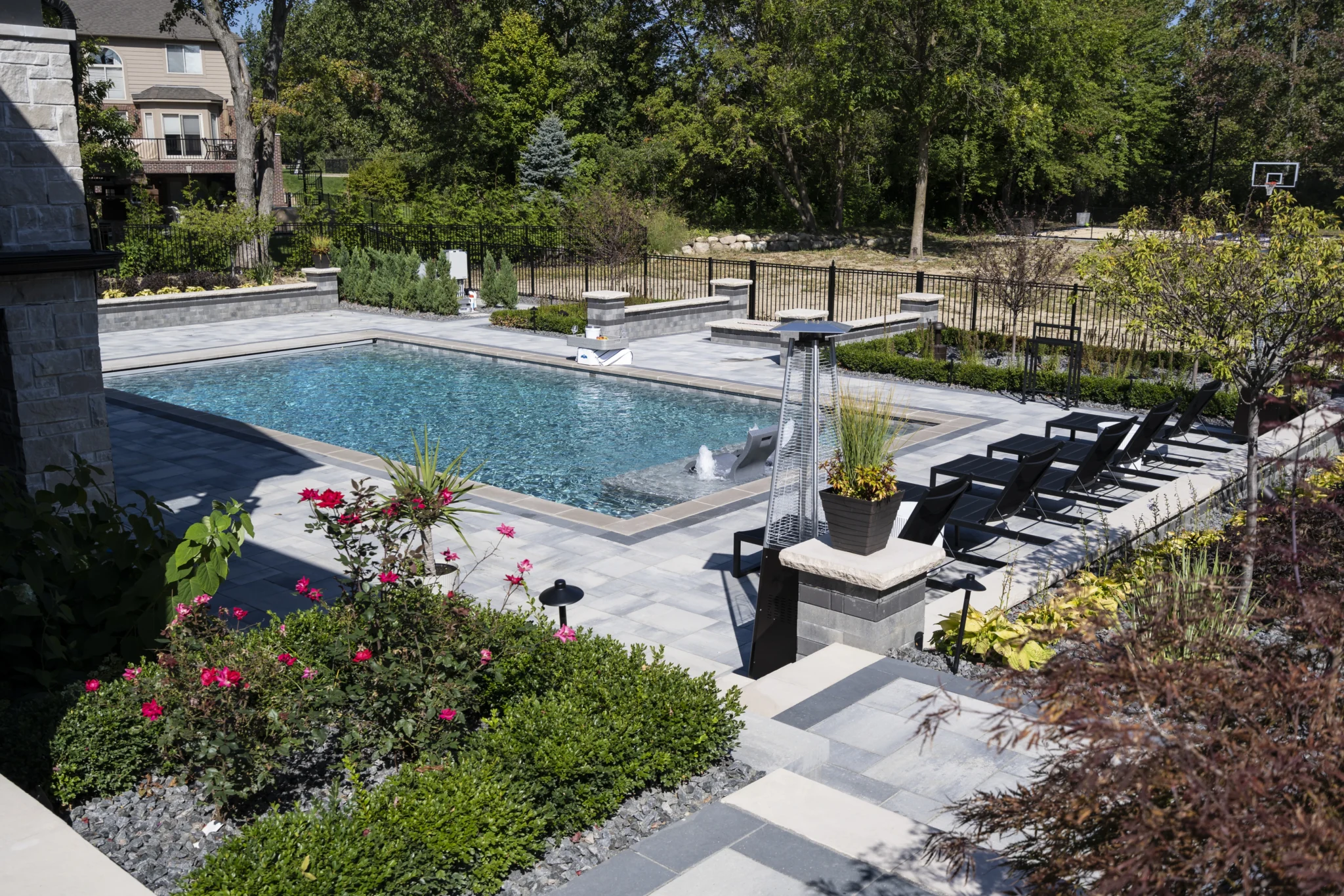 Beninati Pools – option image